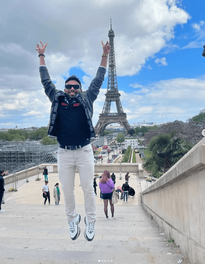 Saket Garodia travel memory